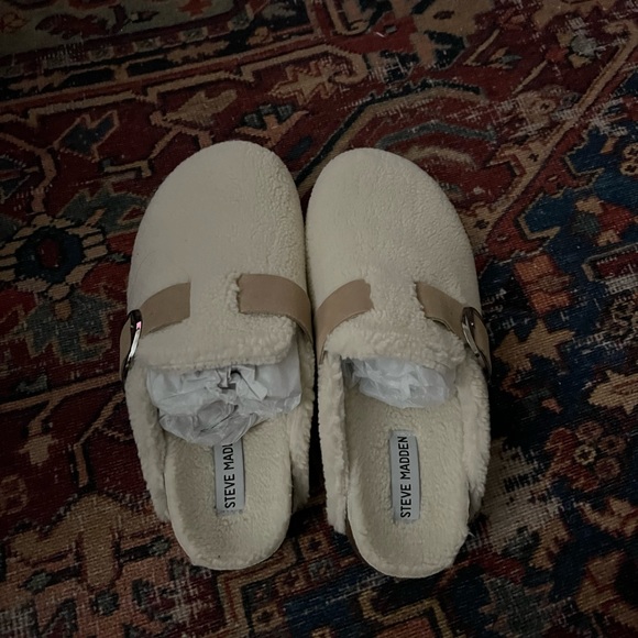 COPY - Steve Madden clog slides - Picture 8 of 10